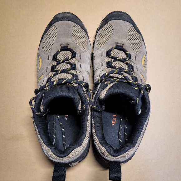 Merrell Yokota 2 Hiking - Size 8.5 - Picture 1 of 4